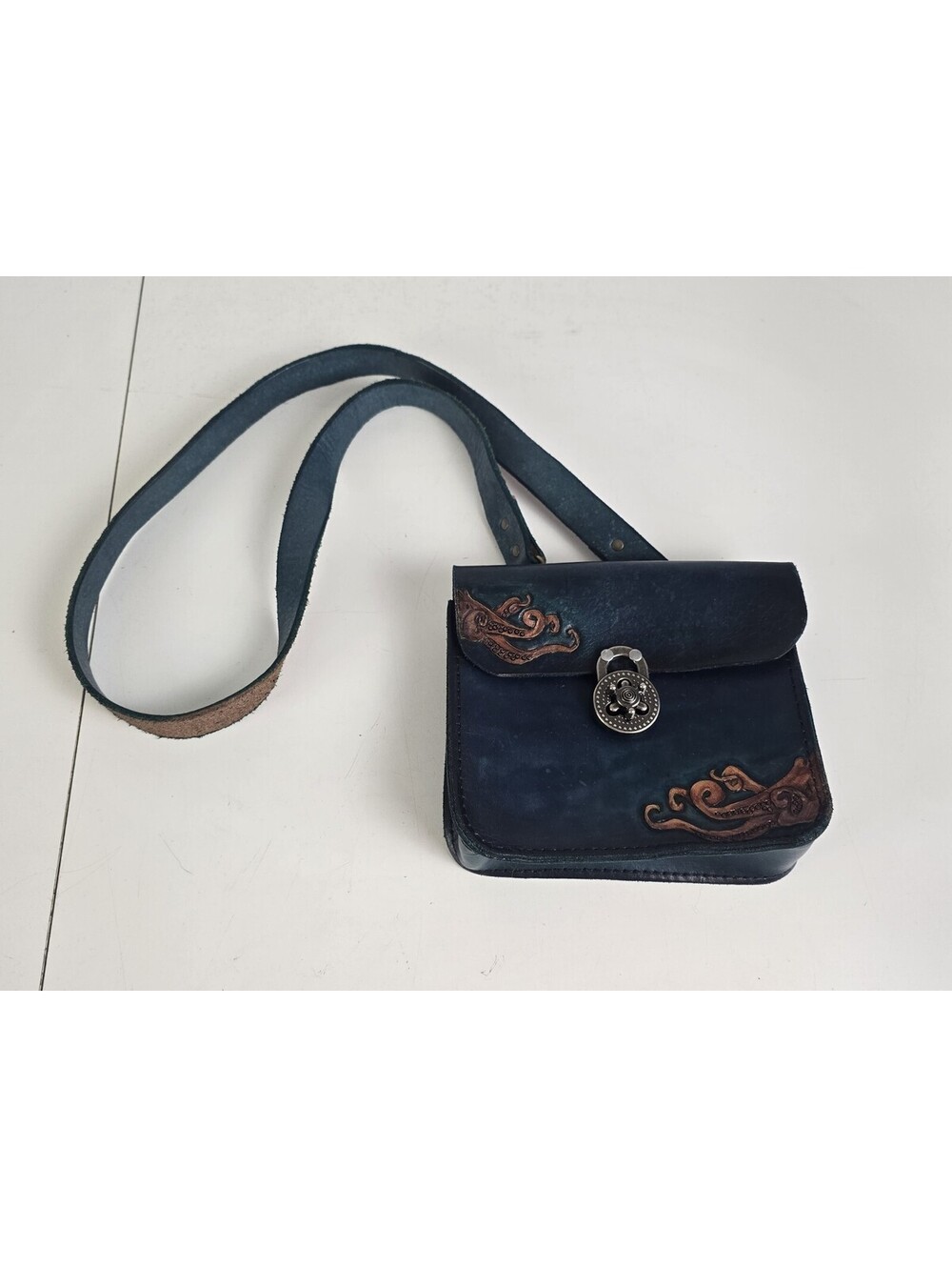 Dodson Designs Handmade Tooled Leather Octopus Purse Bag Ocean Sea Life Handbag